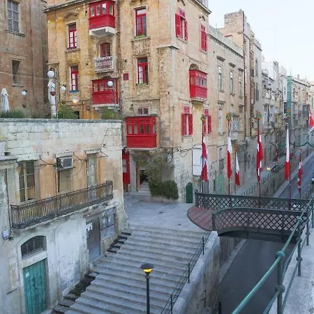 V86 - Luxury Boutique St Ursula Apartment Valletta