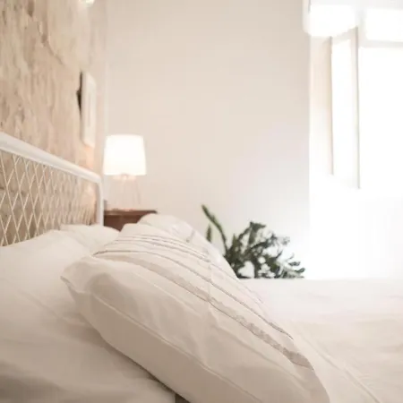 V86 - Luxury Boutique St Ursula Apartament